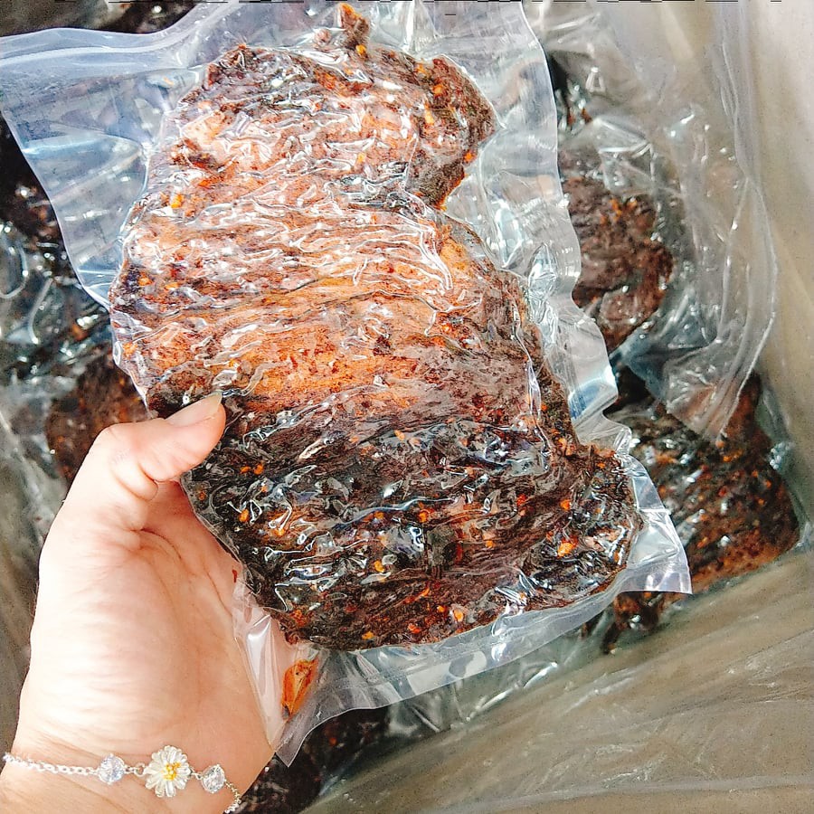 Bò Khô Đà Nẵng 500G- Khô Bò Miếng 100% Thịt Bò Tươi- Gia Vị Tự Nhiên- Hanigo Food Đặc Sản Đà Nẵng Ngon | BigBuy360 - bigbuy360.vn