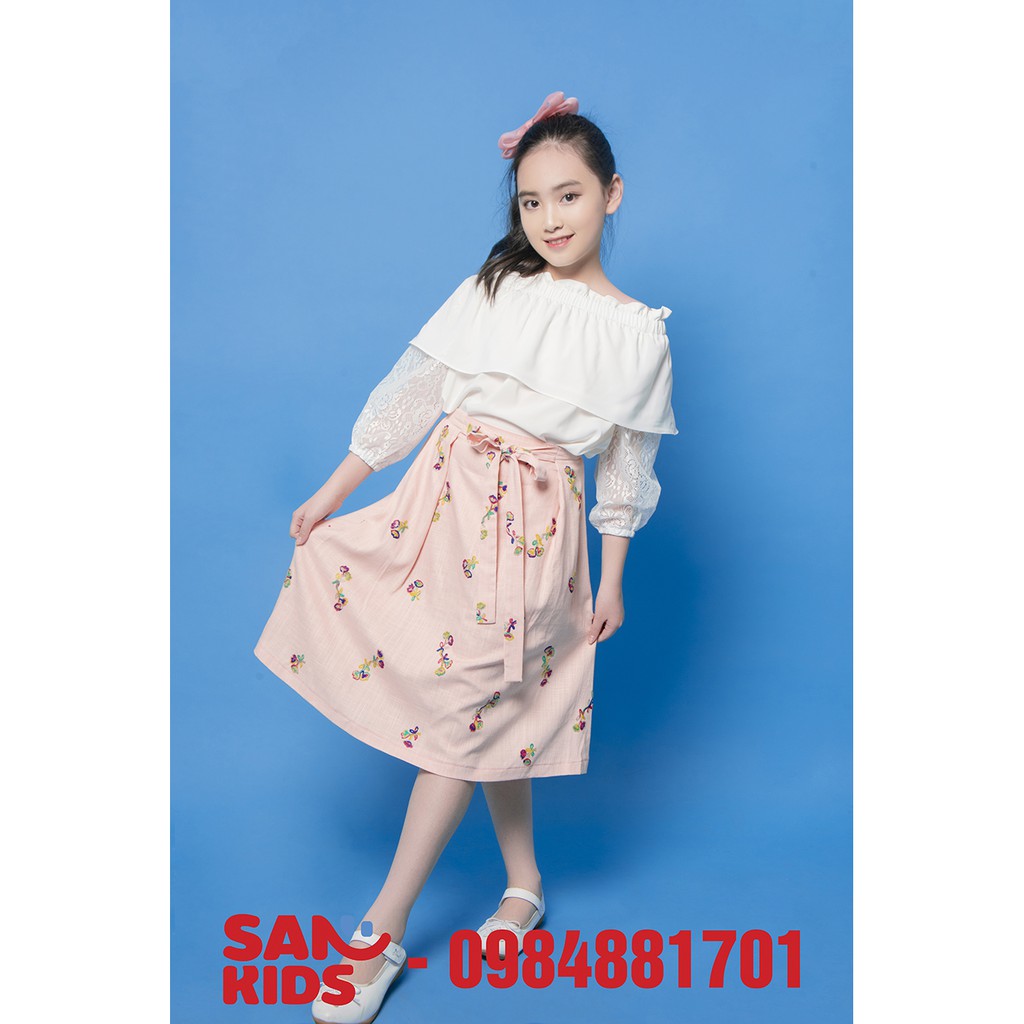 Chân váy bé gái San Kids CVSK03 - Mềm mại như nhung với Linen thêu hoa
