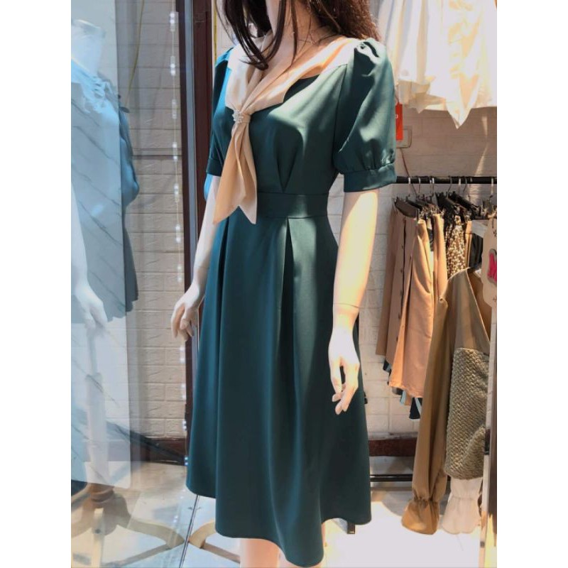 Váy vintage xanh cổ vịt