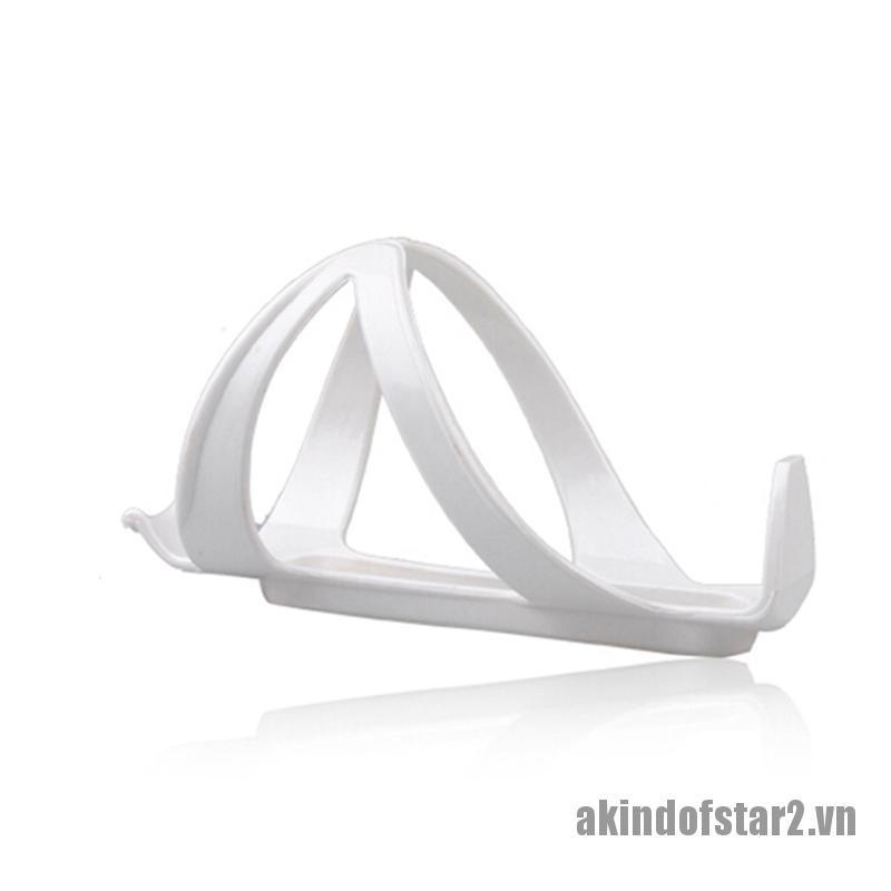 Giá đỡ bình nước bằng nhựa gắn xe đạp leo núi chất lượng