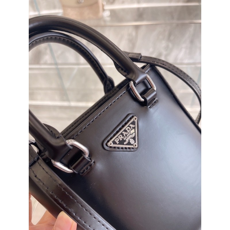 Túi xách mini nữ có dây đeo chéo nhỏ da cao cấp prada