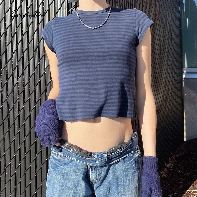 Áo Thun Crop Top Tay Ngắn Cổ Tròn Họa Tiết Kẻ Sọc Thời Trang 2022 Quyến Rũ Cho Nữ