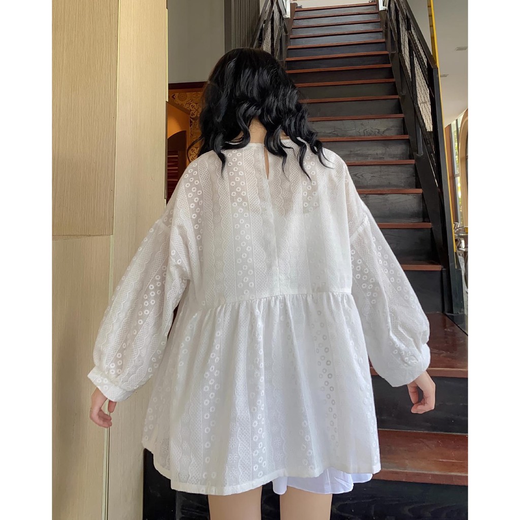 Áo babydoll hoa trắng nhí sọc madebymint