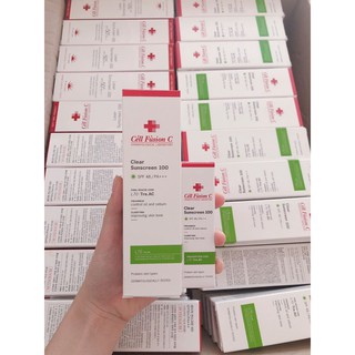 Kem chống nắng Cell Fusion C màu xanh Clear Sunscreen cho da mụn