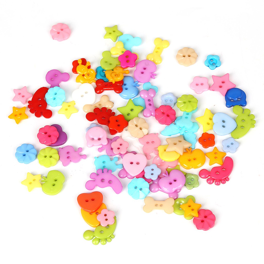Set 50-100 Nút Nhựa Hình Trái Tim/Ngôi Sao Hoạt Hình Nhiều Màu