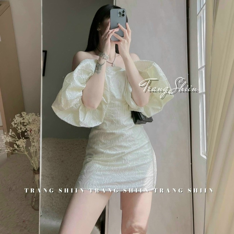 Đầm gấm body cúp ngực tay phồng 🤩