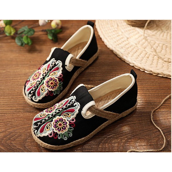 TAM84 Giày thêu hoa lót cói | BigBuy360 - bigbuy360.vn