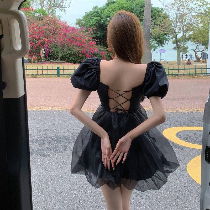 Đầm Công Chúa Tay Phồng Hở Lưng Phối Lưới Thời Trang Mùa Hè 2022 Cho Nữ