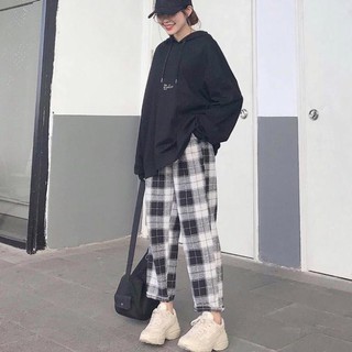 Quần baggy kẻ caro