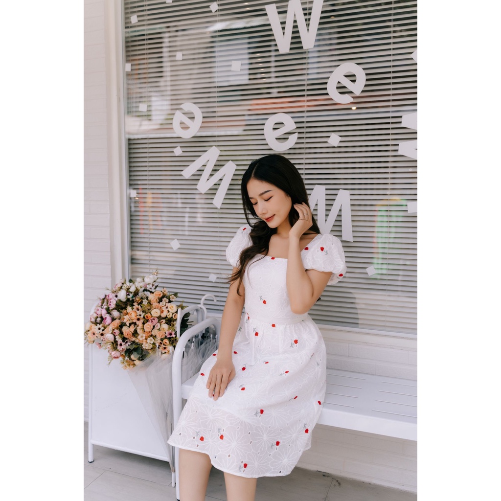 MINX - Đầm Embroidery Wildflowers Dress