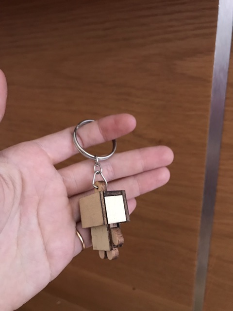 Móc khoá Danbo gỗ