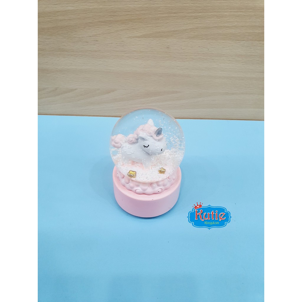 Chặn giấy thủy tinh