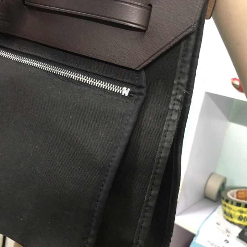 Túi hm herbag hàng si tuyển tình trạng 80% size 28 cm