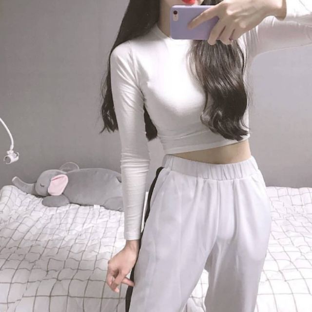 Áo croptop nữ kiểu tay dài đen Phiong sg