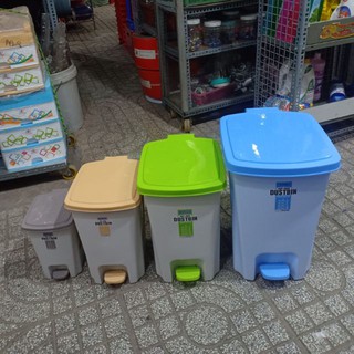 THÙNG RÁC ĐẠP MATSU NHỰA DUY TÂN, MÀU NGẪU NHIÊN
