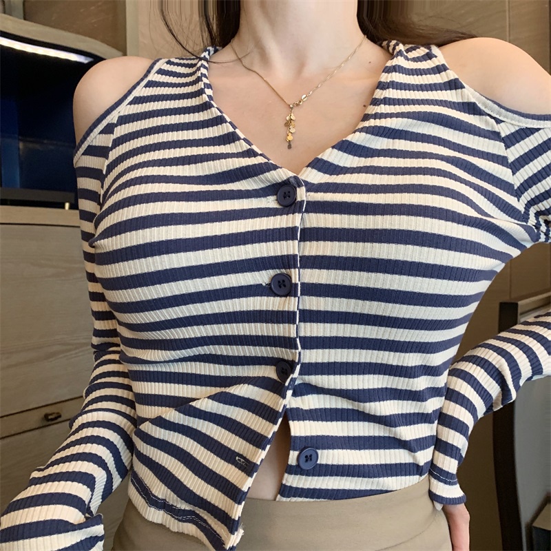 Áo cardigan dệt kim cổ chữ V tay dài trễ vai kẻ sọc phong cách Hàn Quốc sành điệu