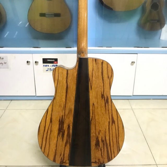 Đàn Guitar Acoustic FullSolid gỗ nguyên tấm hoàn toàn. Guitar Việt Handcrafted tại Guitar isaac