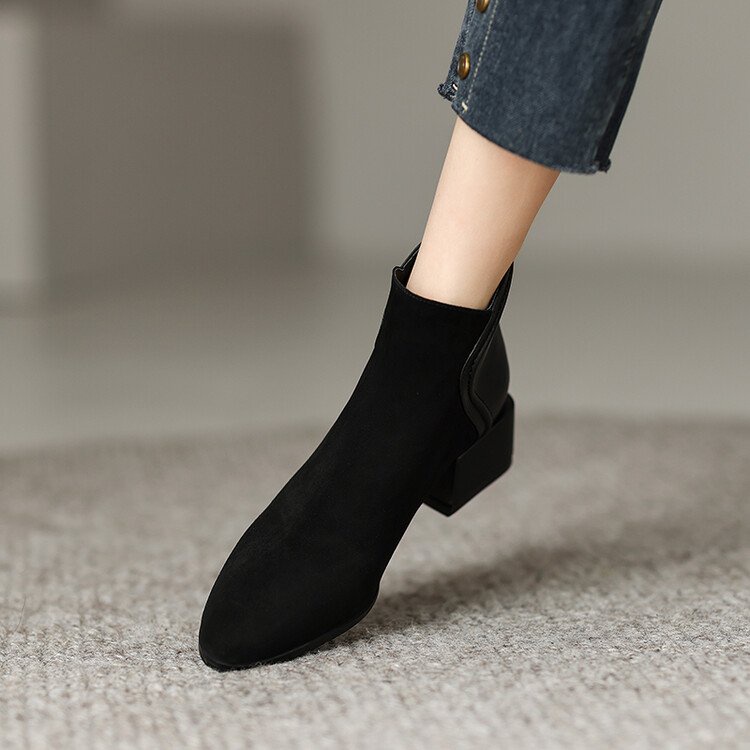 Giày Bốt Martin Mũi Nhọn Gót Dày Thấp Thời Trang Trẻ Trung