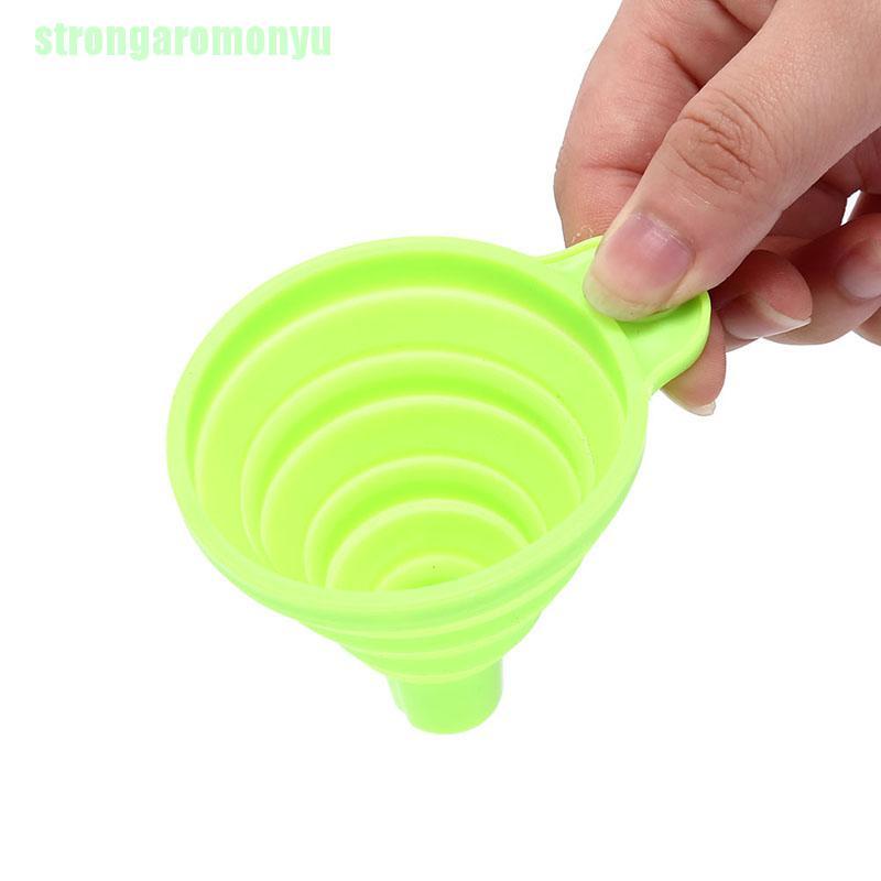 Phễu silicone có thể gập lại tiện dụng cho nhà bếp