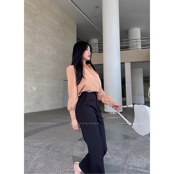 SISTERSISTER - ÁO SƠ MI CỔ ĐIỂN TAY PHỒNG NHẸ VOGUE