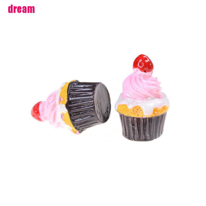 Bộ 3 Mô Hình Bánh Dâu Tây Mini Dùng Để Trang Trí