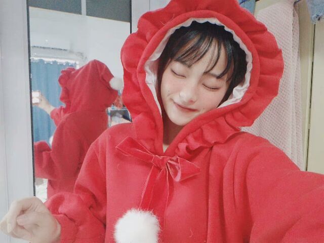 [oder] 😱 áo hoodie ulzzang tay bồng mũ nhọn ông già Noel hot trend kèm ảnh thật