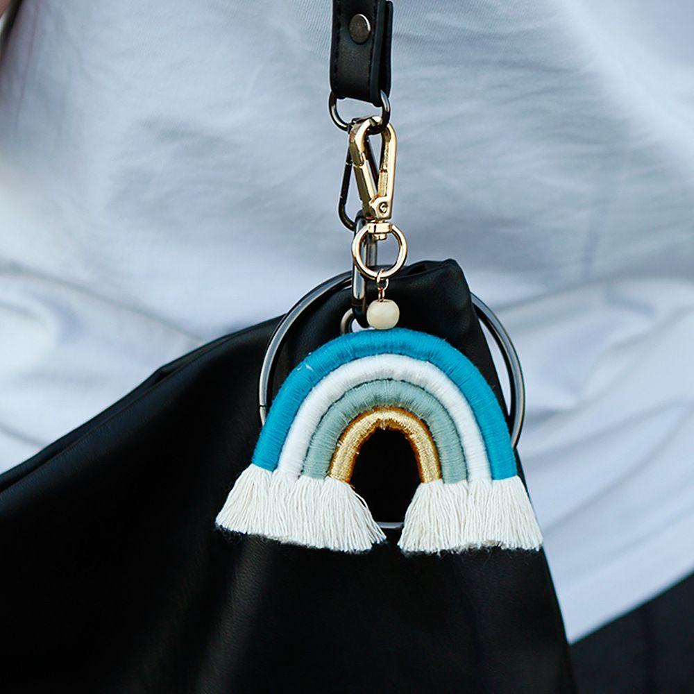 Giá Đỡ Vòng Nhẫn Dệt Thủ Công Màu Cầu Vồng Treo Xe Hơi