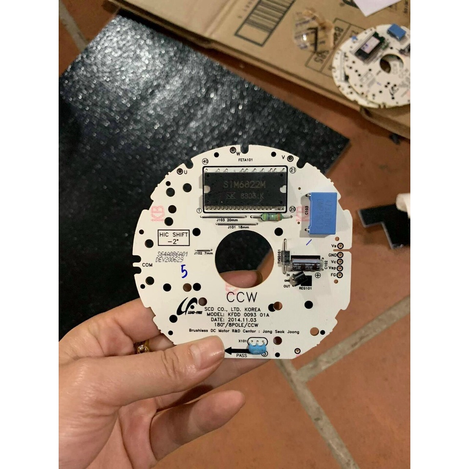 1 Cái SIM6822M DIP-40 SIM6822