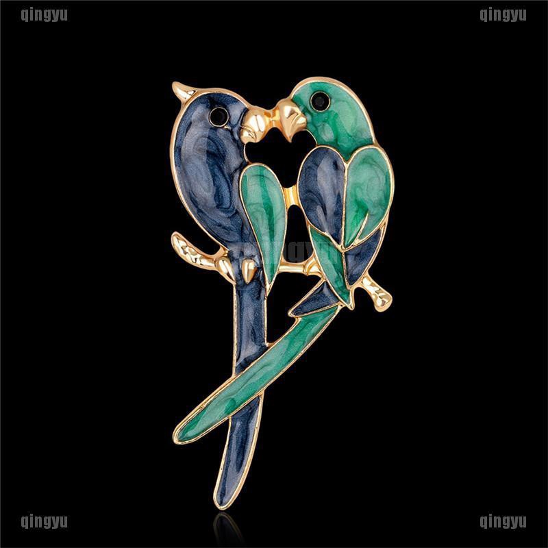 Trâm Cài Áo Mạ Vàng Hoạ Tiết Giáng Sinh