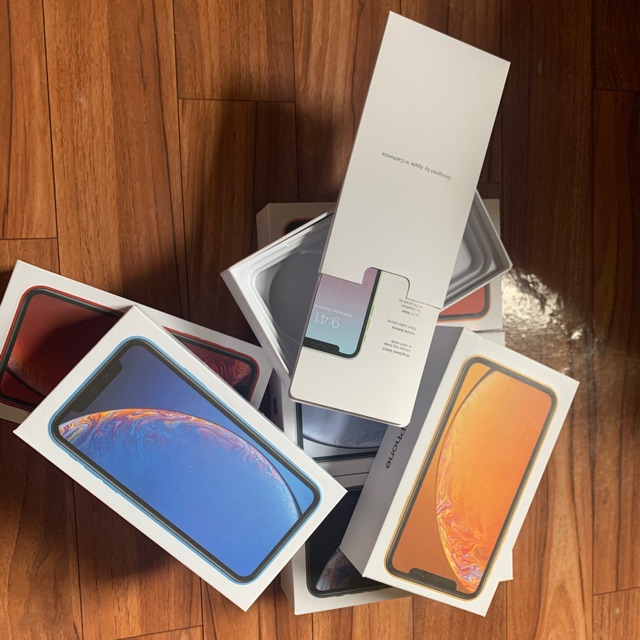 Hộp iphone XR 5 màu ( Vàng - trắng - đen - xanh - đỏ )