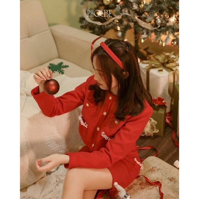 Set áo và chân váy Jenny