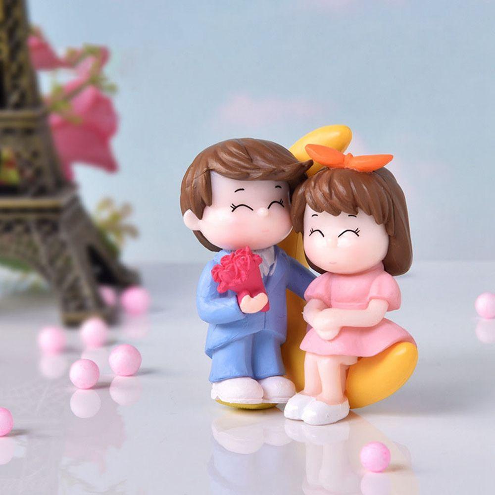 Mô Hình Cặp Đôi Lãng Mạn Mini Trang Trí Vườn Cây