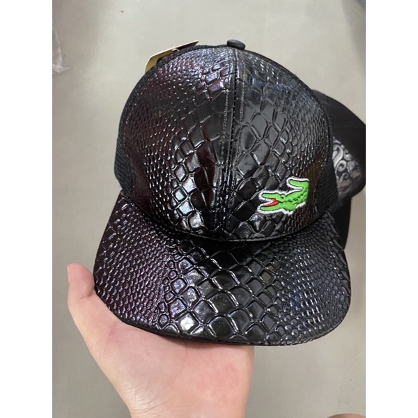 Nón kết nam giả da cá sấu lacoste phong cách