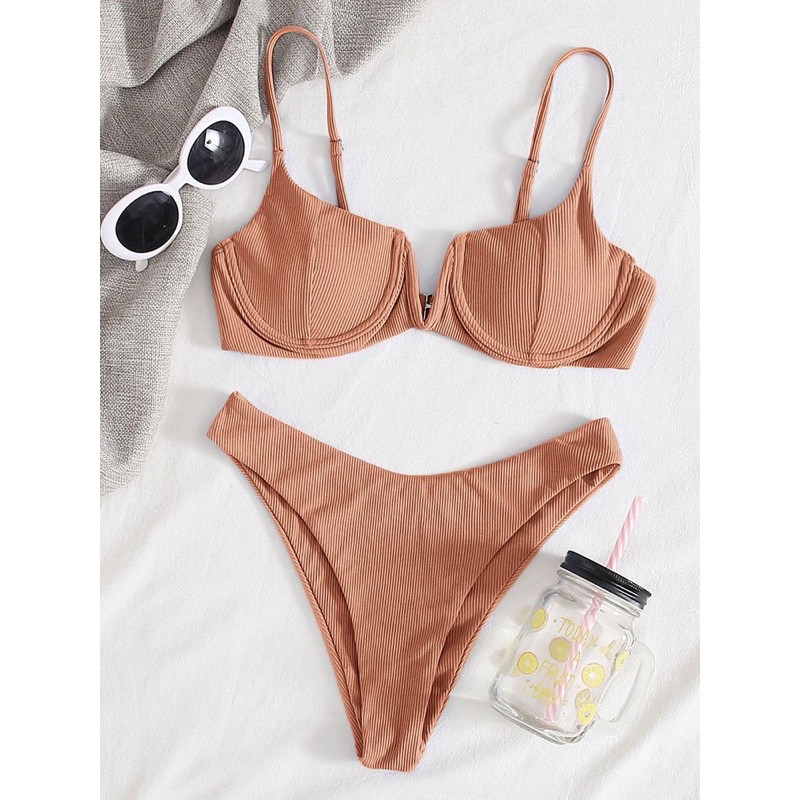 Set bikini 2 mảnh có gọng trơn | BigBuy360 - bigbuy360.vn