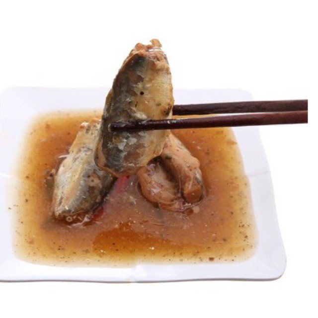 🐬🐬 5 hộp Cá nục kho tiêu Sea Crown  155g. Date mới