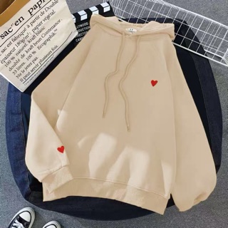 Áo hoodie tim thêu