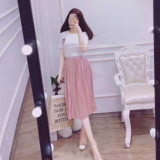 BÁN SỈ CHÂN VÁY XẾP LY DÁNG DÀI MÀU HỒNG