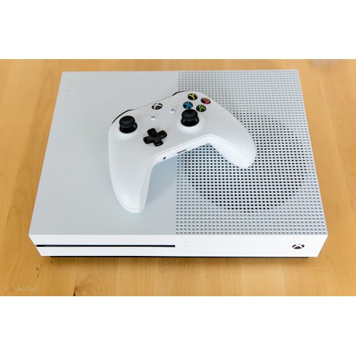 Xbox One S -1TB - USED LIKE NEW - No BOX