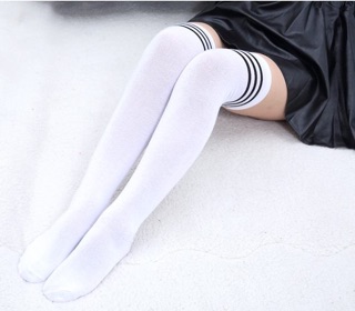 Tất gối kẻ