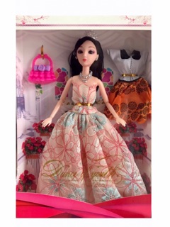 Búp bê-đầm 1 áo- 1 hộp