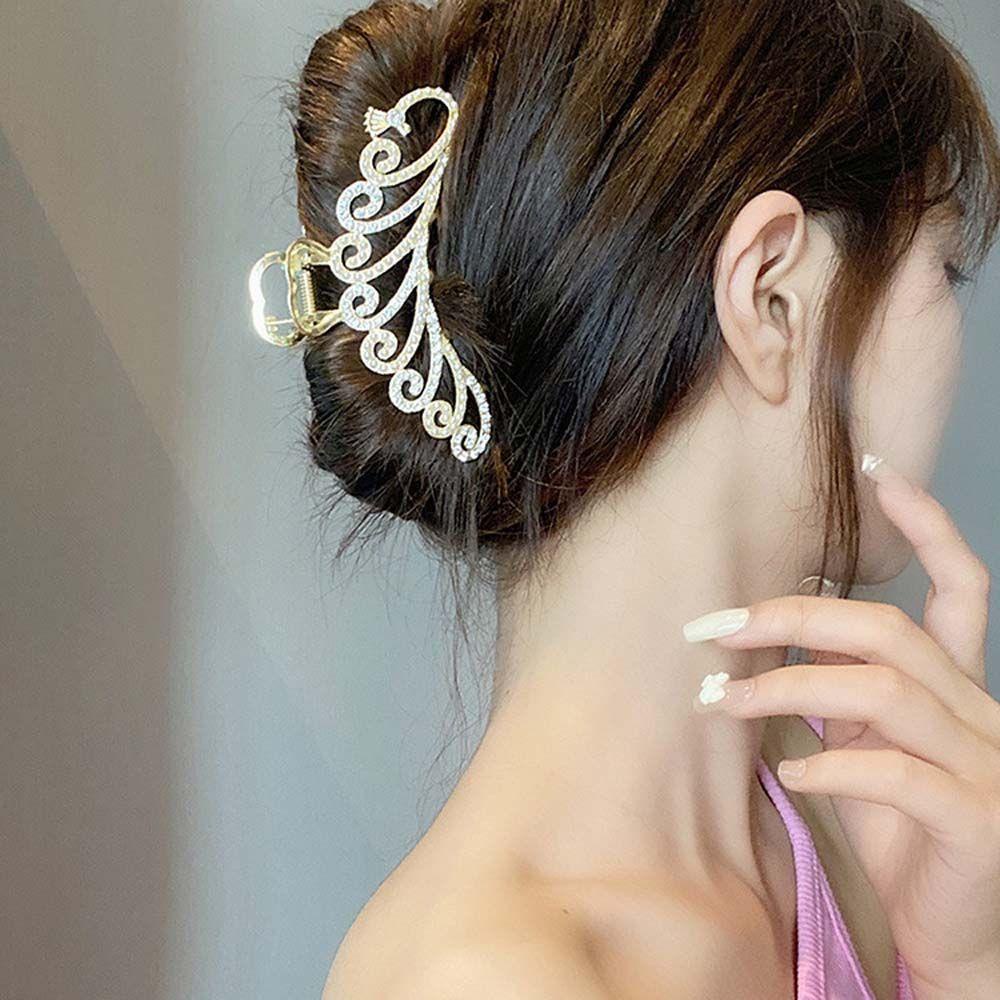 Kẹp Tóc Càng Cua Hình Cá Mập Đính Đá Cho Nữ