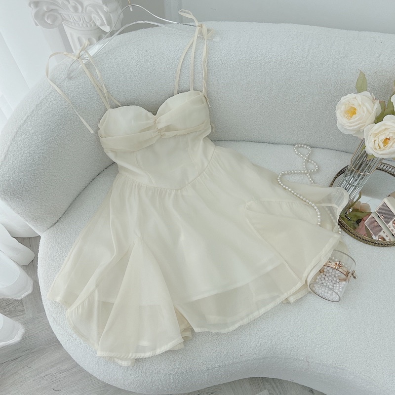 Váy Đầm Nữ Trắng Cổ Vuông Cách Điệu Viền Ren Chất Đũi Cao Cấp 2 Lớp Hàng Quảng Châu Cao Cấp Siêu Xinh.