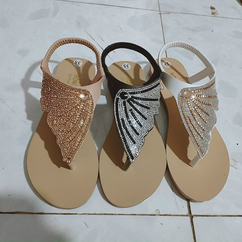Sandal quai đính đá quai kẹp màu đen