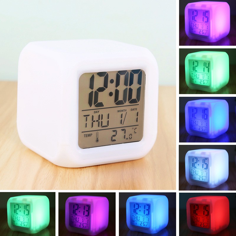 Đồng hồ báo thức hình vuông đổi màu sáng tạo; Đồng hồ điện tử, kèm đèn ngủ 7 màu LED, hiển thị nhiệt độ, lịch ngày