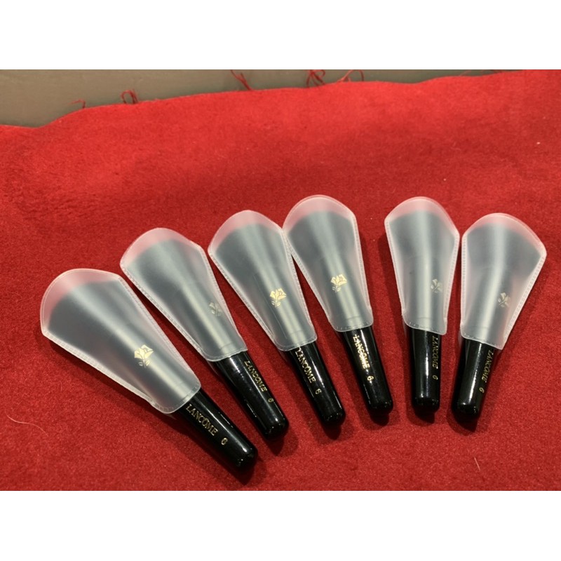 Authentic dùng đánh phấn má hoặc phấn phủ phiên bản mini ạ