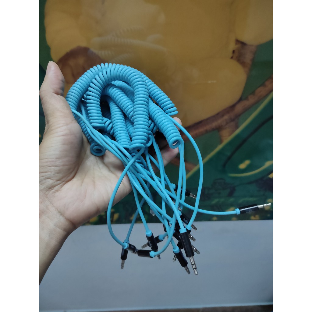 Dây lò xo AUX 2 đầu  3.5 chính hãng Belkin dài 1,8m