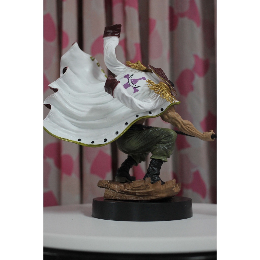 Mô hình Râu trắng Edward Newgate cao 25cm - Mô hình One Piece