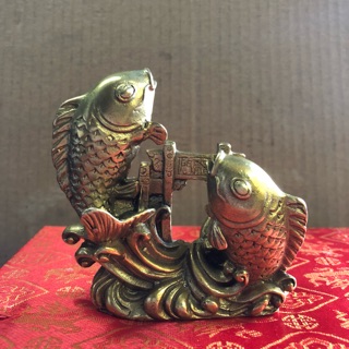 Cá vượt vũ môn bằng đồng đặc