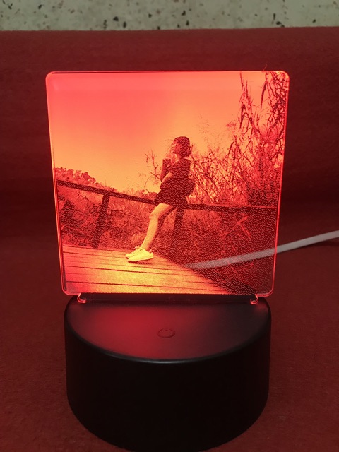 Đèn ngủ 3d Led 16 màu hình ảnh chân dung quà tặng độc đáo khắc theo yêu cầu