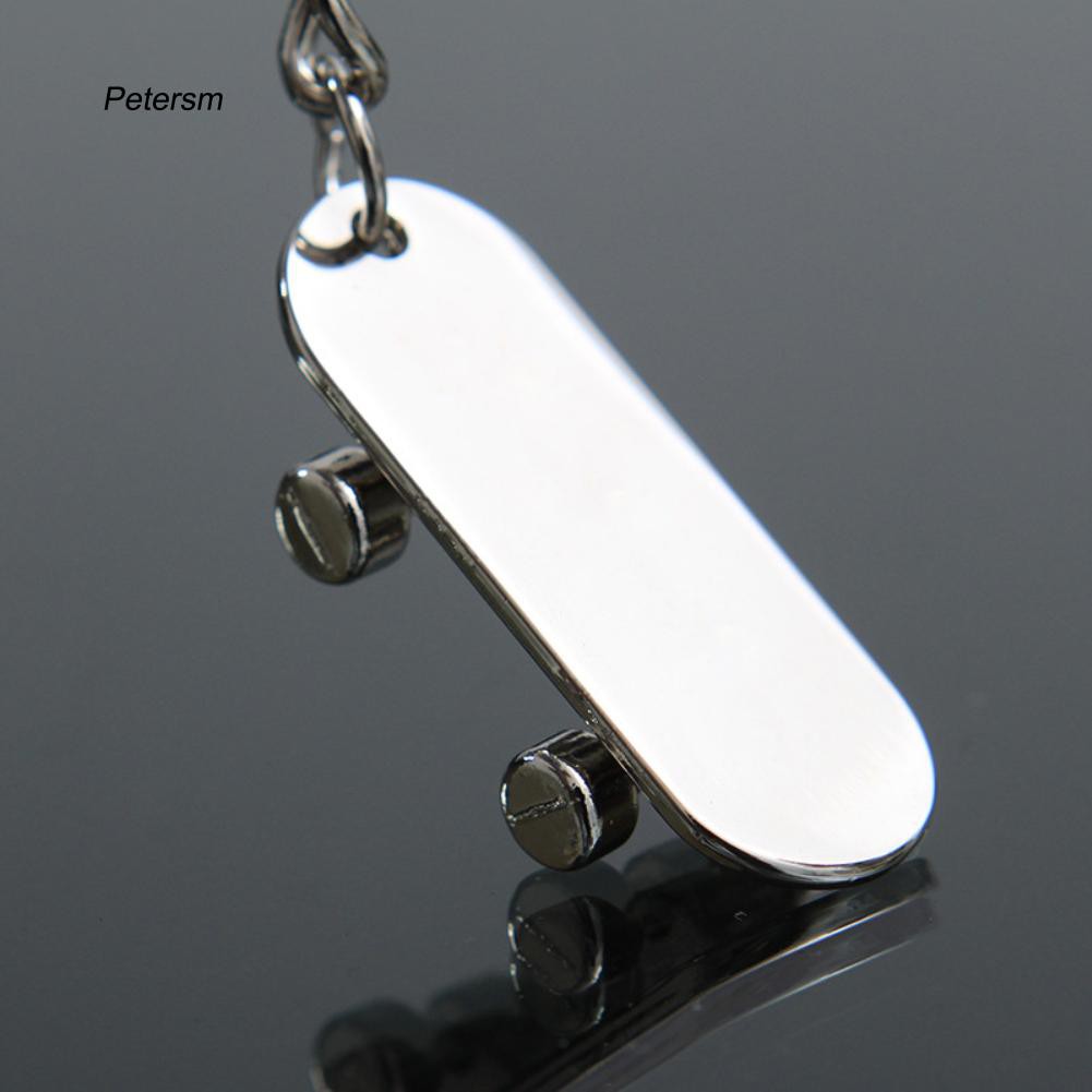 Set 2 móc khóa hình ván trượt mini dễ thương